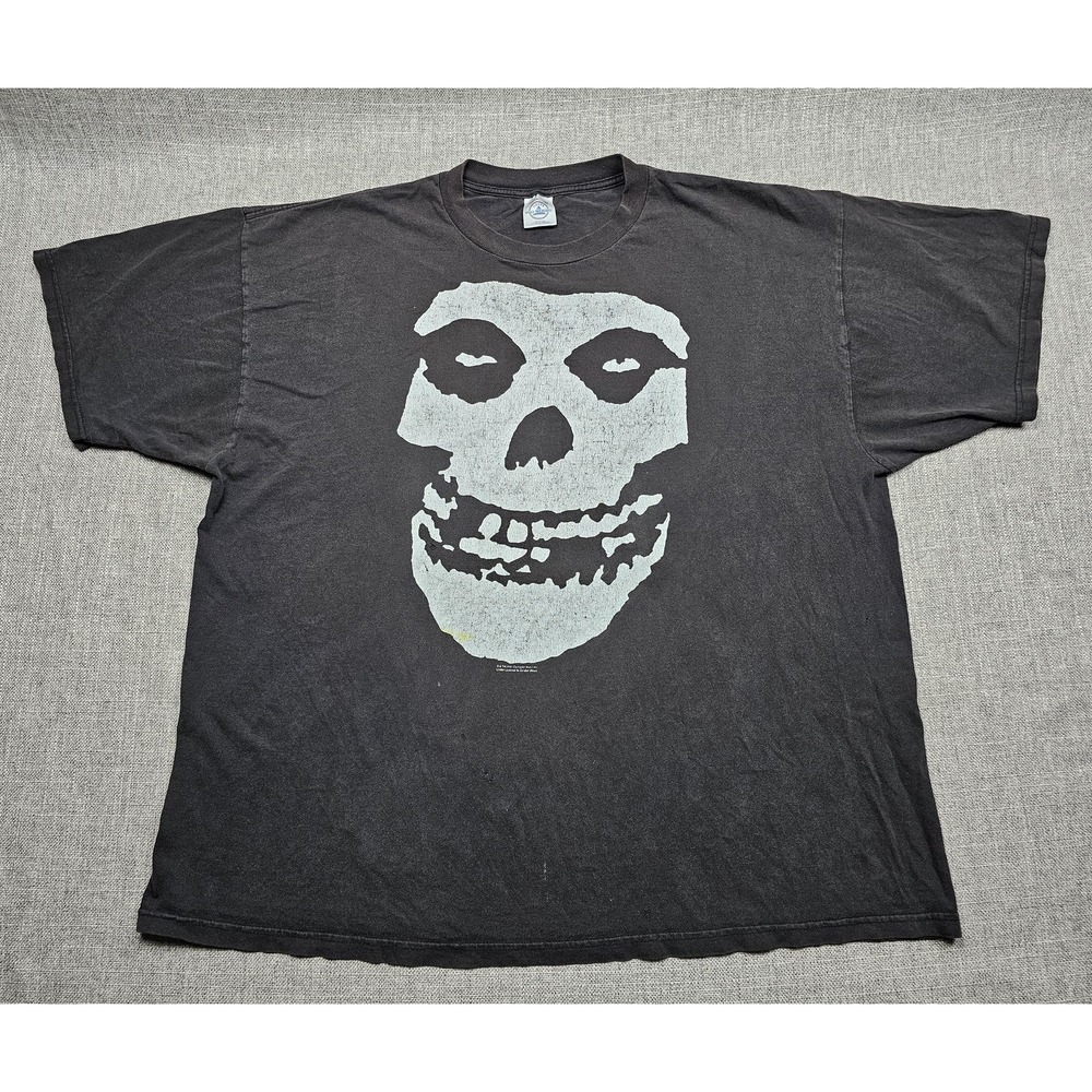 VINTAGE Misfits Shirt Mens 2XL Black Skull Graphic Tee 2001 Delta Punk Band